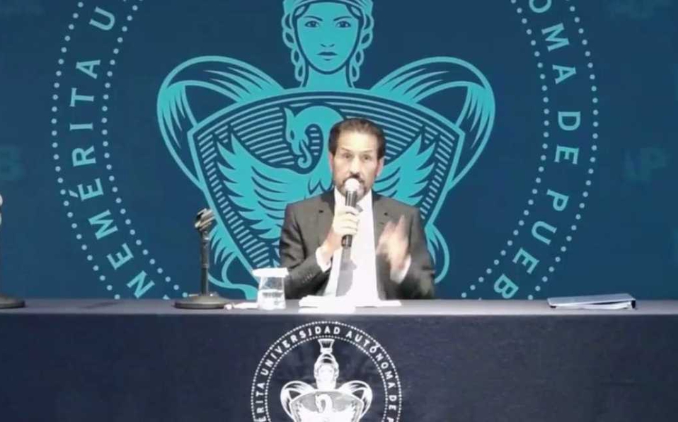 Foto: Cortesía Esparza Ortiz reitera que no dejará la rectoría de la BUAP pese amenazas