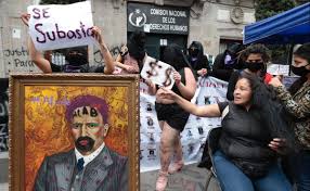 Foto: Cortesía Feministas subastan pinturas de Madero, Hidalgo, Morelos y Juárez intervenidas en toma de la CNDH