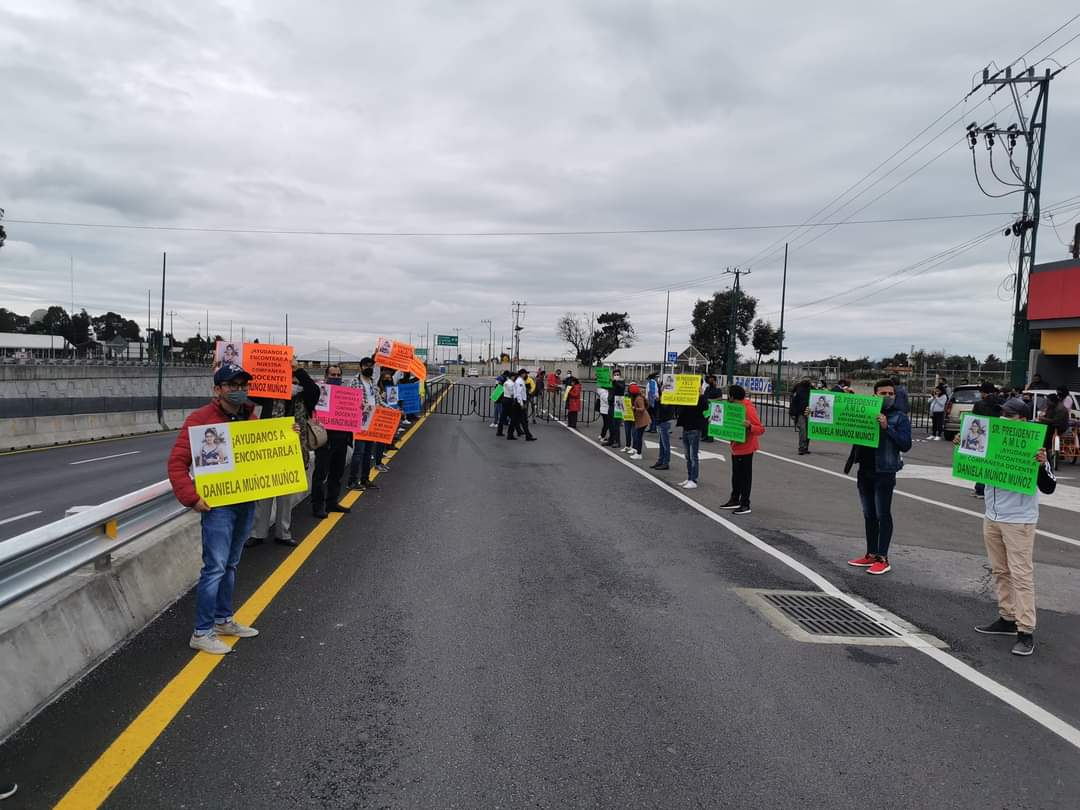 Foto: Cortesía Piden ayuda a AMLO para localizar a maestra desaparecida