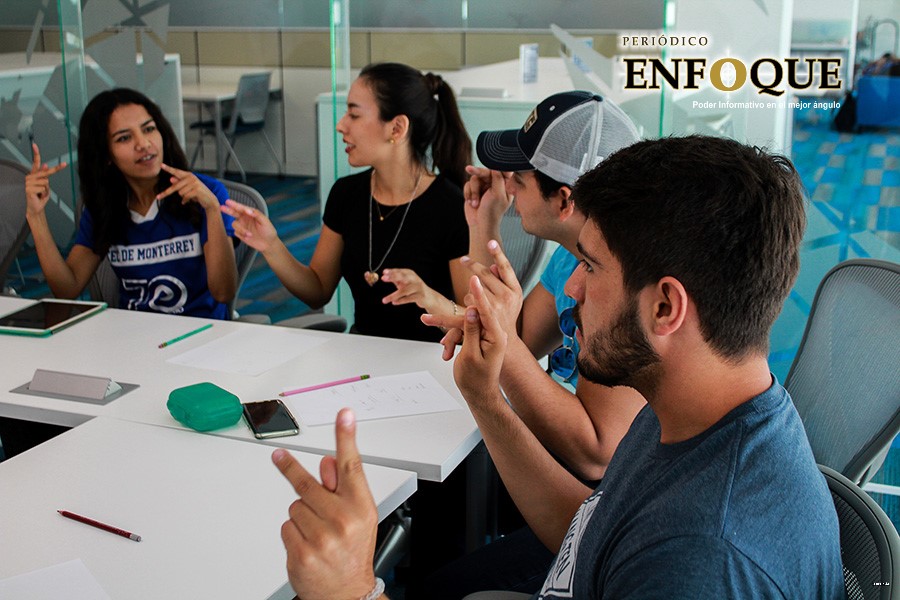 6 de cada 10 de casos de sordera es adquirida: Especialistas UPAEP