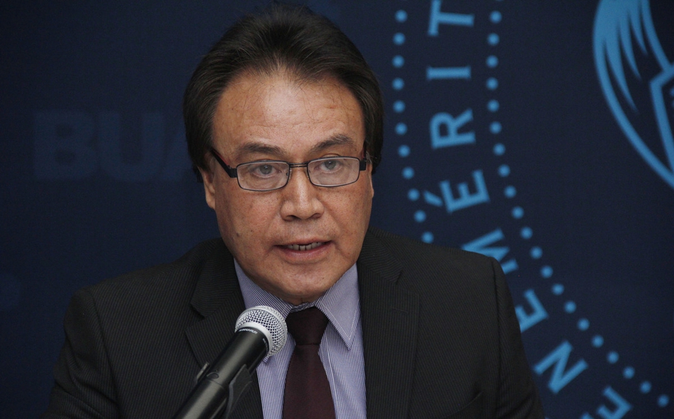 Foto: Cortesía Alfonso Esparza lamenta fallecimiento del director de facultad de Medicina BUAP