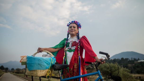 Por: Cortesía Lady tacos de canasta' se lanza como candidata a diputada en CDMX