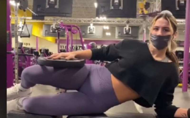 Por: Cortesía Mujer capta sin querer a hombre que la acosó sexualmente en GYM; video se hace viral