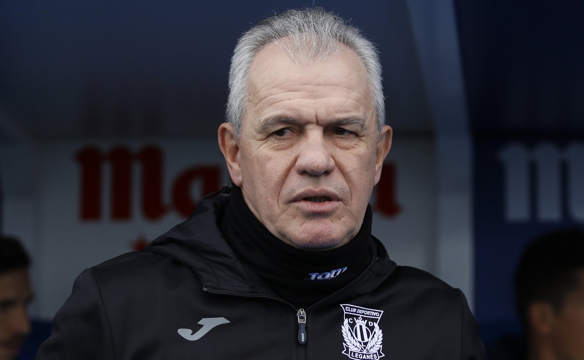 Por: Cortesía Por bailar el 'payaso de rodeo' sin cubrebocas, castigarán al 'Vasco' Aguirre