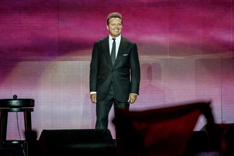 Por: Cortesía Luis Miguel y la rara teoría que dice que murió y fue reemplazado por un doble