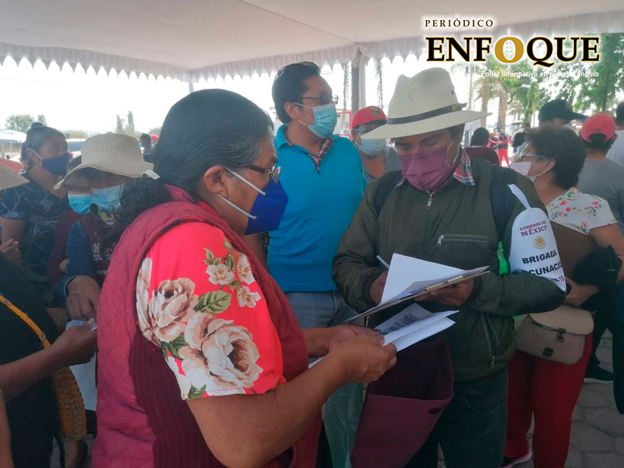 Con orden y rapidez Tepeaca aplica sus dosis contra la COVID19