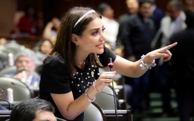 Por: Cortesía Nay Salvatori dejará de hacer campaña debido a familiar que se contagio de Covid-19