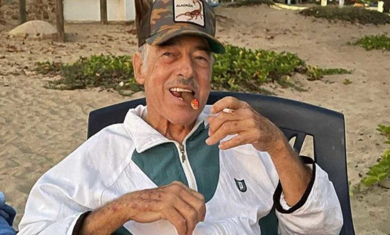 Por: Cortesía Frente a Yordi Rosado, Andrés García lanza disparos al aire para demostrar “cómo se defiende” (Video)