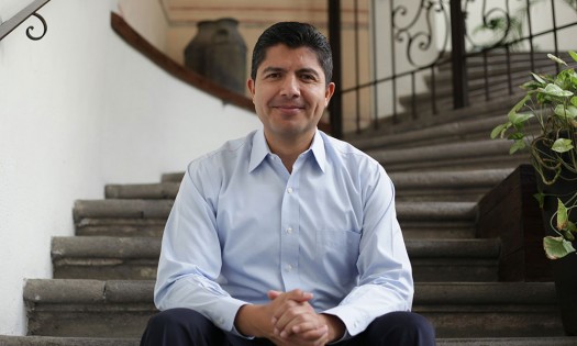 Por: Cortesía Encabeza Eduardo Rivera preferencia por la alcaldía en encuesta C&E Research