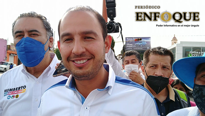 Foto: Omar Sánchez Arremete Marko Cortés contra Julio Lorenzini en Cholula