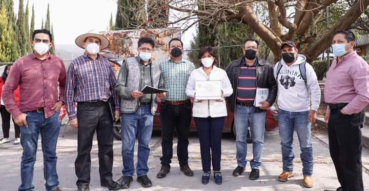 Se reune Anabell Ávalos con Consejo Tlaxcalteca de Apicultura, recibe propuestas