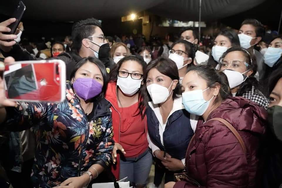 Por: Cortesía Pacta compromiso Compromisos para San Pablo del Monte, obras, seguridad e impulso a artesanos: Anabell Ávalos