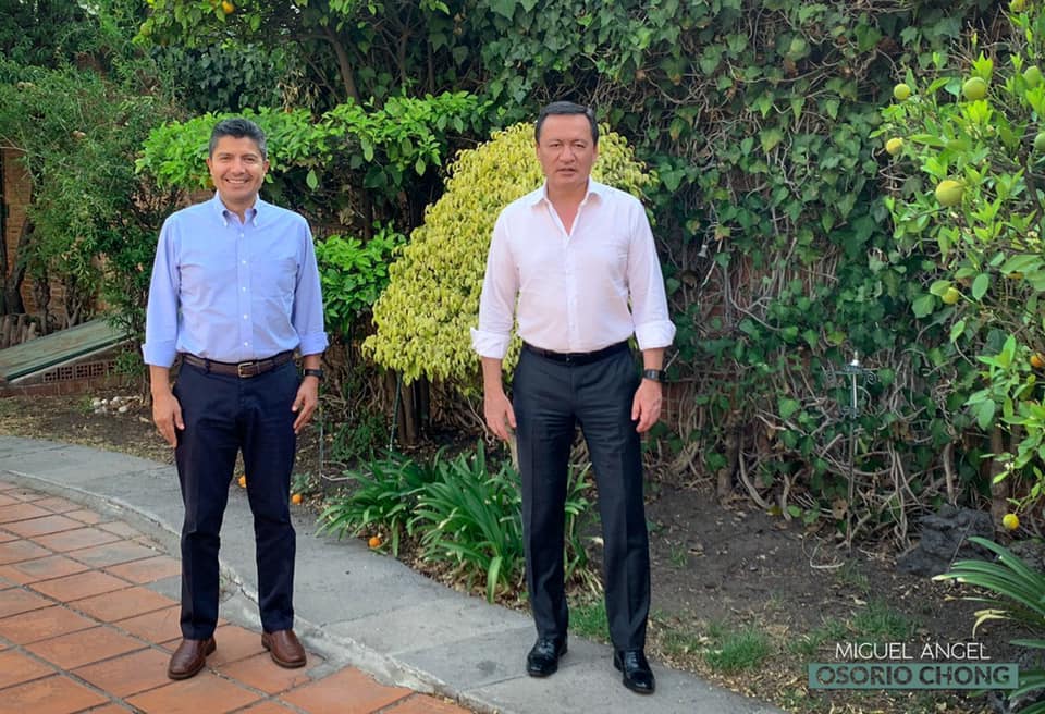 Por: Cortesía Eduardo Rivera presume respaldo de Osorio Chong