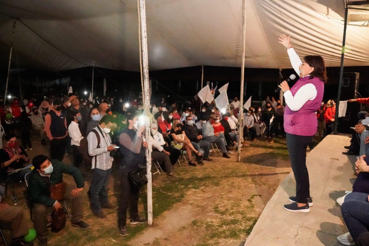 Refrenda Ávalos Zempoalteca compromisos con población de Huamantla 