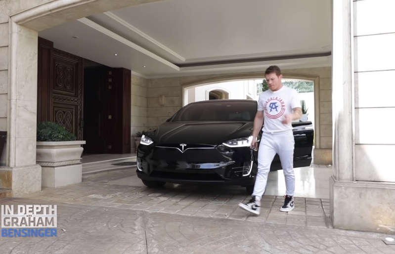 Por: Cortesía "Vendía helados y ahora ve esto": Canelo Álvarez muestra por primera vez su mansión