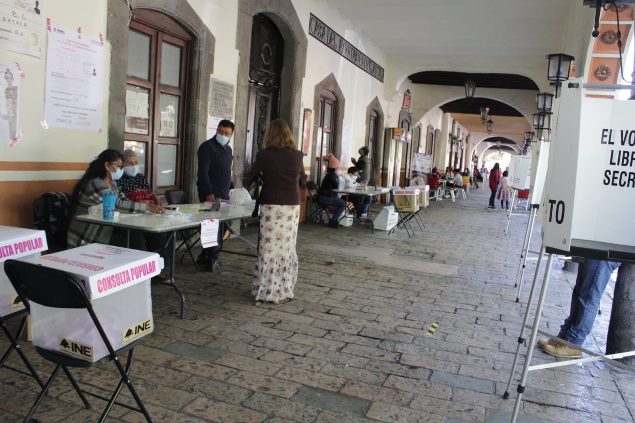 Por: Cortesía Se instalaron un total de 598 casillas para la Consulta Popular en Tlaxcala