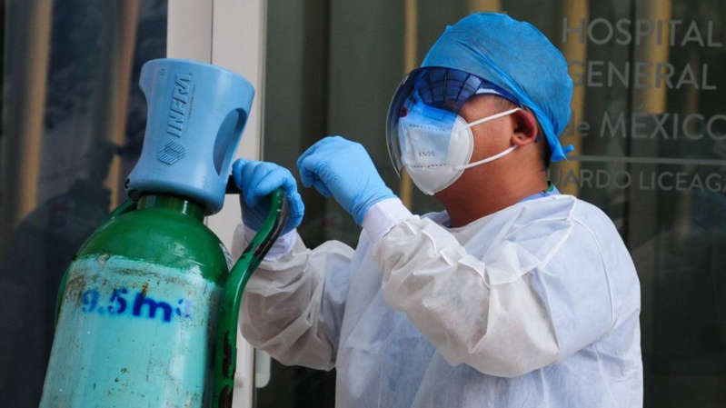97% de hospitalizados de contagiados por covid-19 no se vacunaron: López-Gatell
