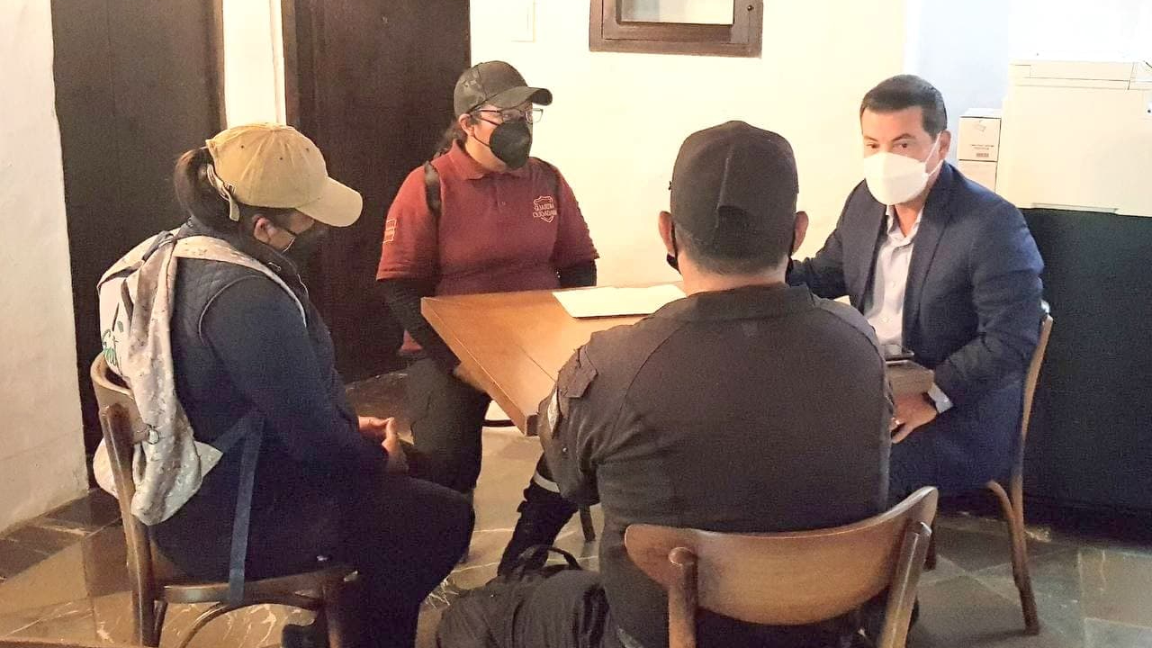 Por: Cortesía Luis Alberto Arriaga mantuvo una segunda reunión con la Comisión de Guardias Ciudadanos de San Pedro Cholula