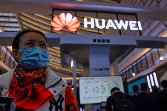 Huawei tiene caída del 29% en el primer semestre del año