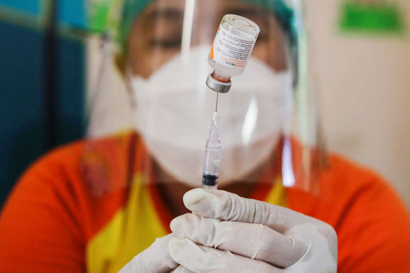 Por: Cortesía China donará 2 mil millones de vacunas contra covid-19 al mundo