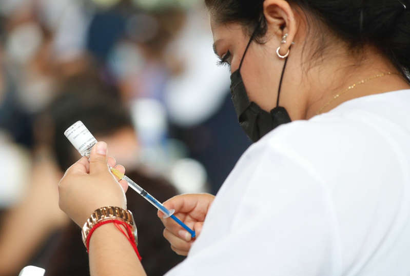 Por: Cortesía Van vacunados más de 7 millones de mexiquenses