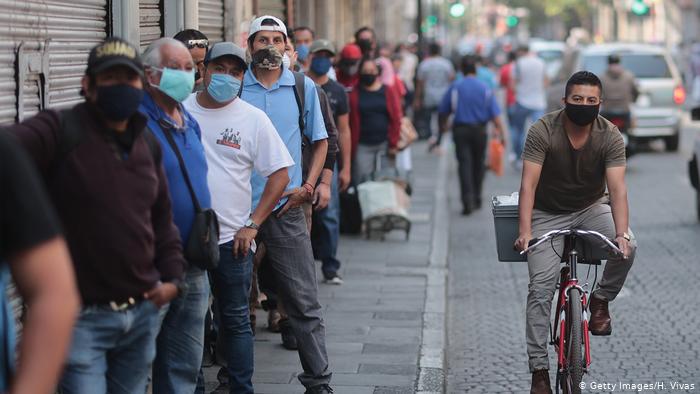 Por: Cortesía "Fake news" sobre Covid genera desinterés entre los jóvenes: Especialista UAPEP