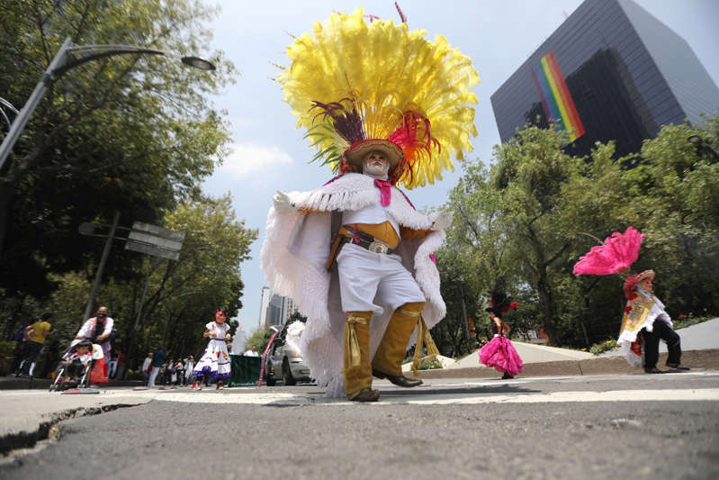 Por: Cortesía Indígenas de México reclaman derechos en marcha conmemorativa