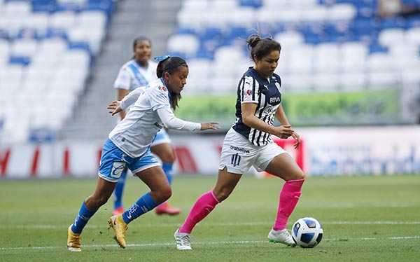 Por: Cortesía Puebla Femenil cayó en el Gigante de Acero ante Rayadas