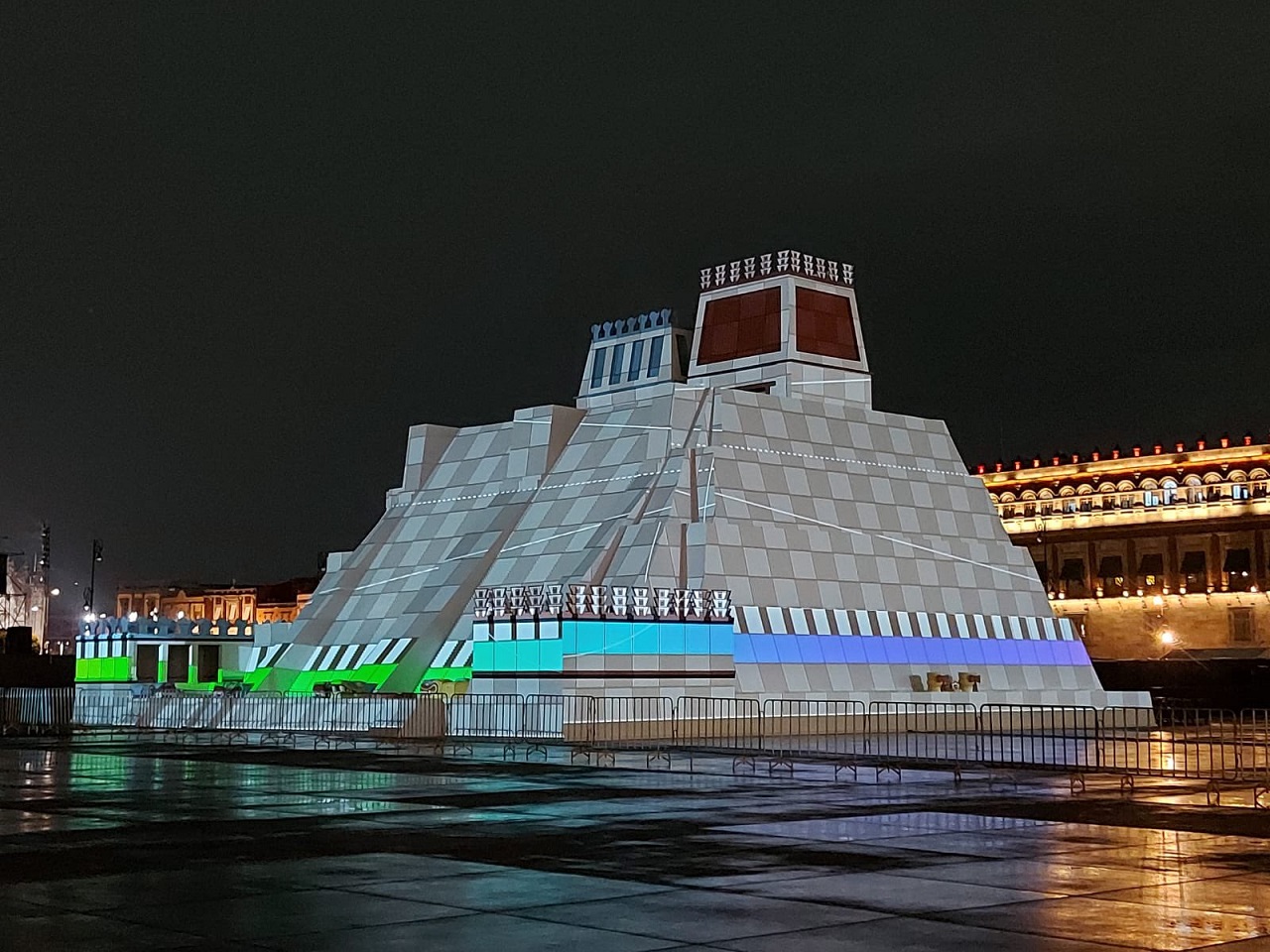 Por: Cortesía Reproducción monumental del Templo Mayor fue inaugurada en el Zócalo de la CDMX (VIDEO)
