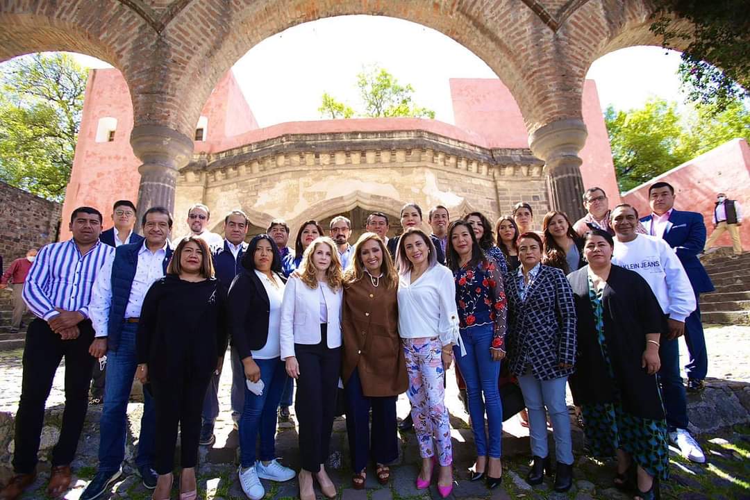 Por: Cortesía Se reúne Lorena Cuéllar con diputados electos