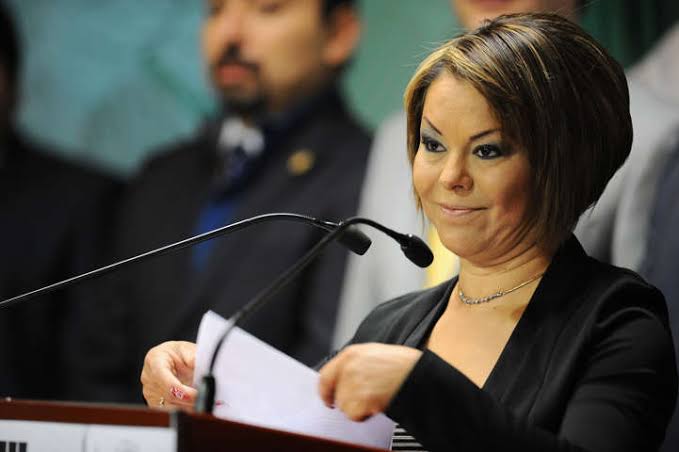 Por: Cortesía Lorena recibirá a un Tlaxcala empobrecido: Senadora Minerva