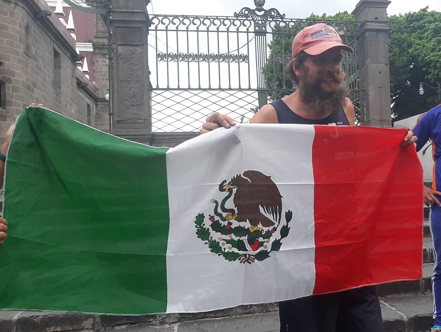 Por: Cortesía Llegó a Puebla Jonas Diechmann, el 'Forrest Gump alemán' que quiere dar la vuelta al mundo corriendo