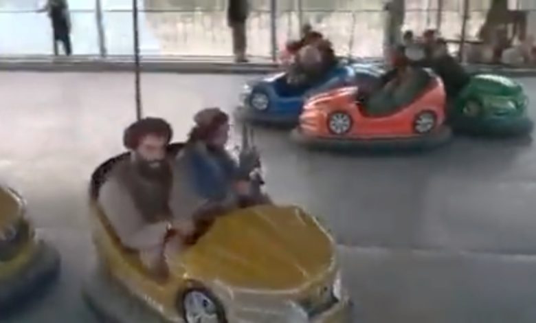 Por: Cortesía Tras apoderarse de Kabul, soldados talibanes se han dado el tiempo de pasar un momento de diversión (Video)