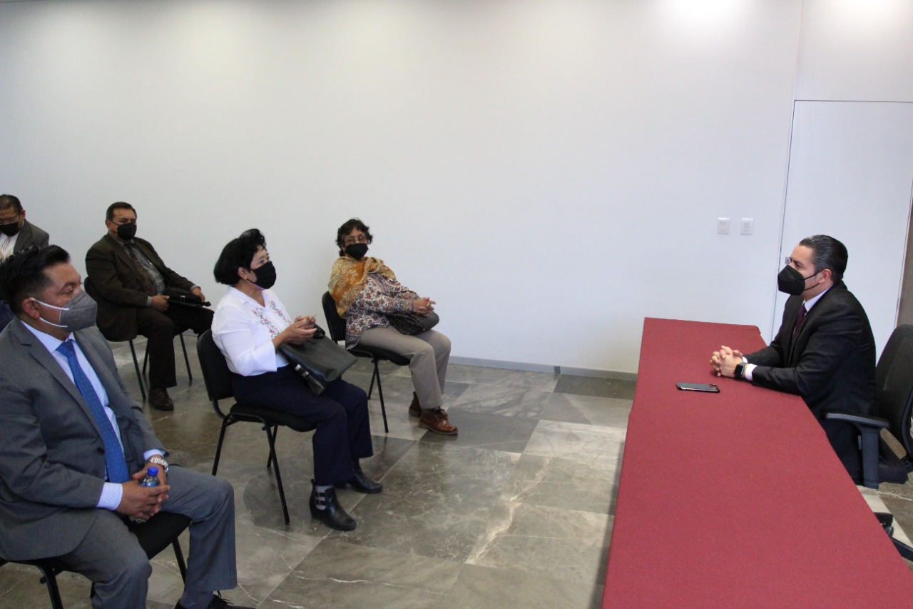 Por: Cortesía Conversa Héctor Maldonado con colegios y barras de abogados de Tlaxcala