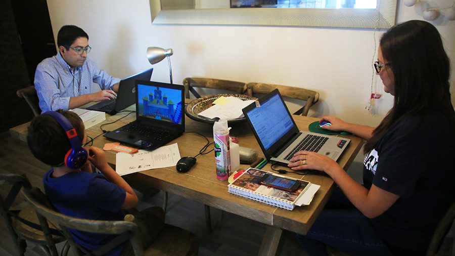 Por: Cortesía Home Office ayuda a reforzar convivencia familiar: Especialista UPAEP
