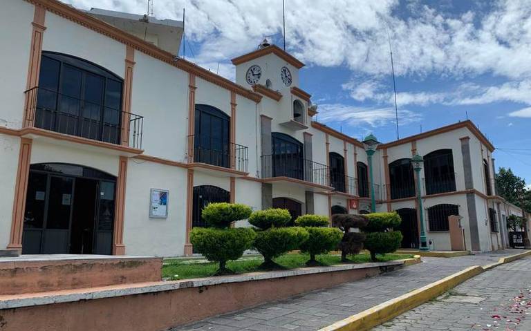 Por: Cortesía Juez ampara a ayuntamiento de Panotla ante la CFE