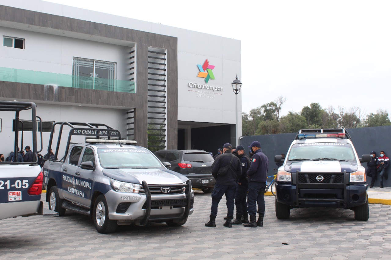 Por: Cortesía Paran labores policías de Chiautempan, exigen pago de última quincena