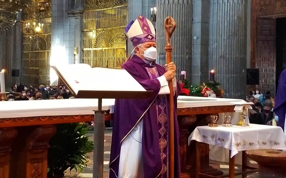 Arzobispo de Puebla pide a la población cuidarse de la nueva variante ómicron