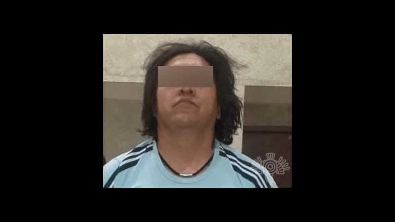 Por: Cortesía Sujetos detienen a presunto narcomenudista mientras comía en restaurante en Bulevar Norte