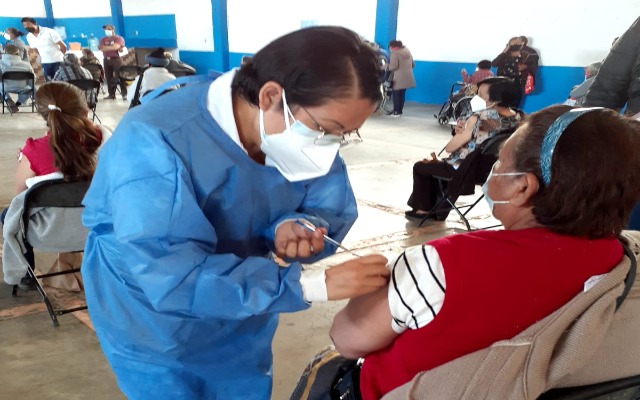 Por: Cortesía Vacunación de refuerzo contra el Covid para mayores de 60 años arrancará en 49 municipios de Puebla