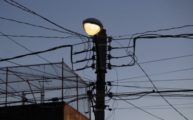 Aclara Barbosa que no hay acuerdos con municipios para que cobren el Derecho de Alumbrado Público