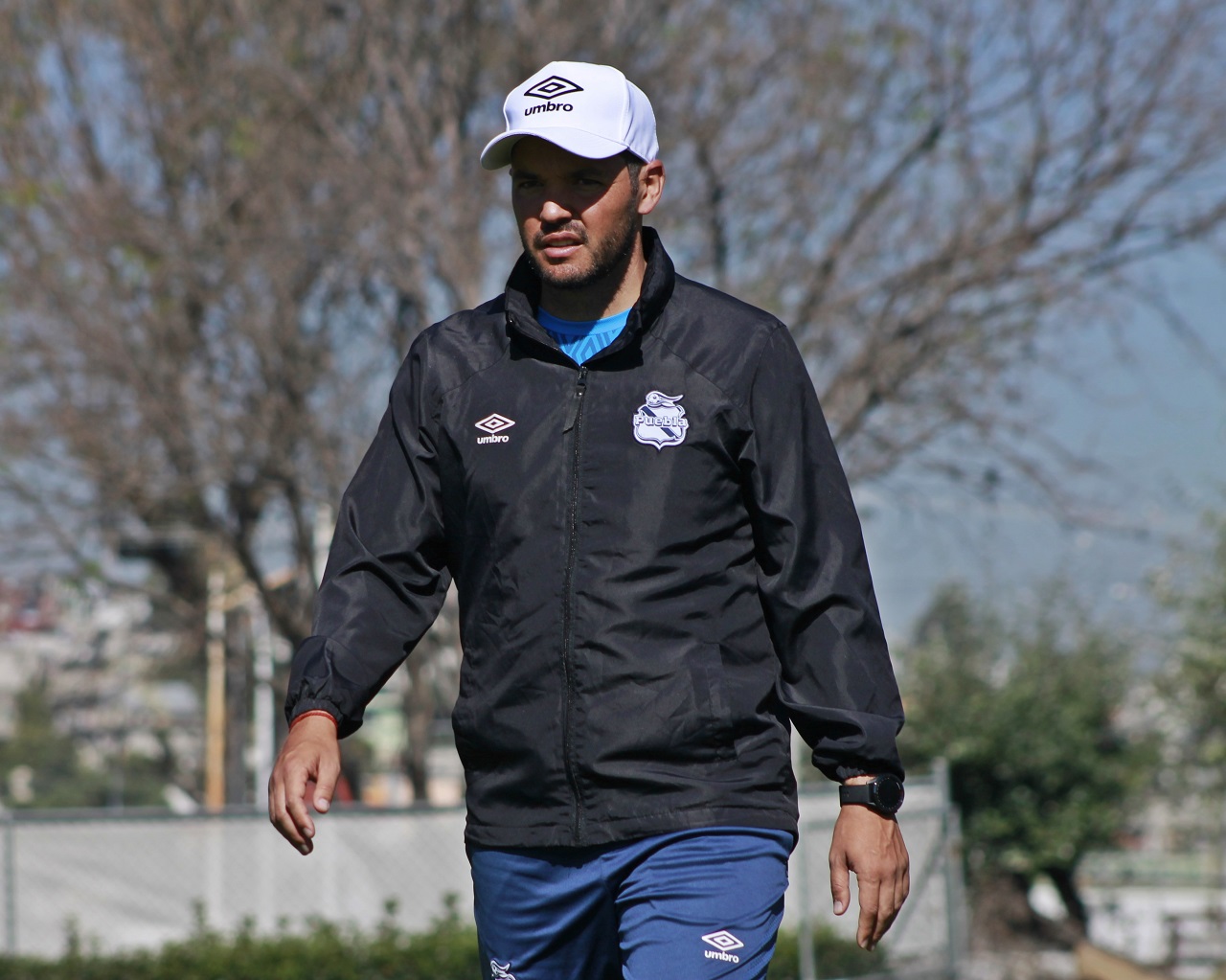 Por: Cortesía Larcamón exige refuerzos a la altura en el Puebla para cubrir la salida de Christian Tabó