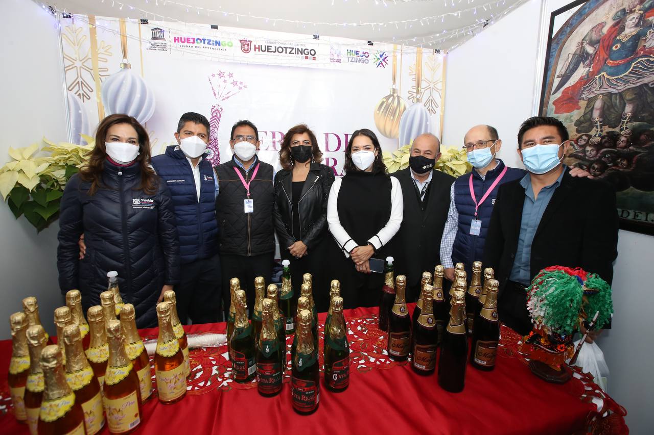 Por: Cortesía Da inicio la feria del Festín Poblano Edición Navideña