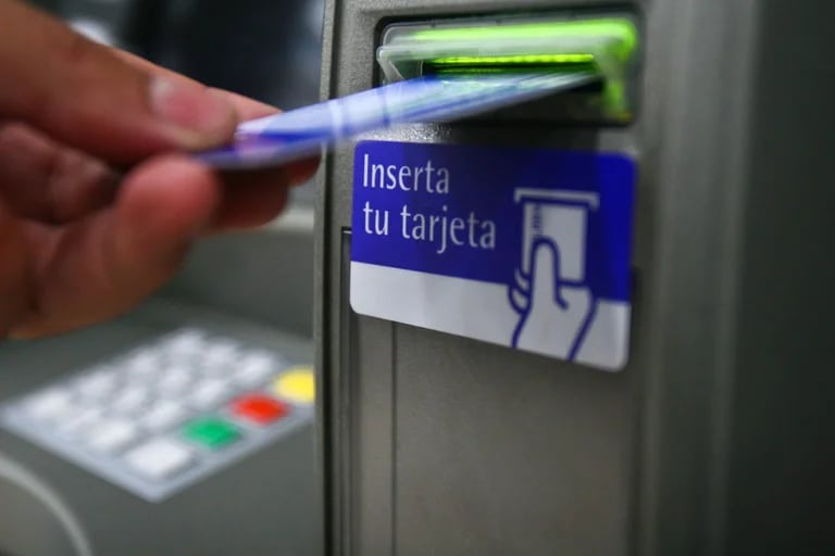 Por: Cortesía Depósitos bancarios y otros bienes: esto es lo que el SAT podrá embargar a contribuyentes en 2022