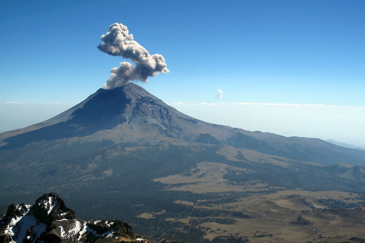 Por: Cortesía Actividad volcánica: 17 exhalaciones y un sismo, registró volcán Popocatépetl