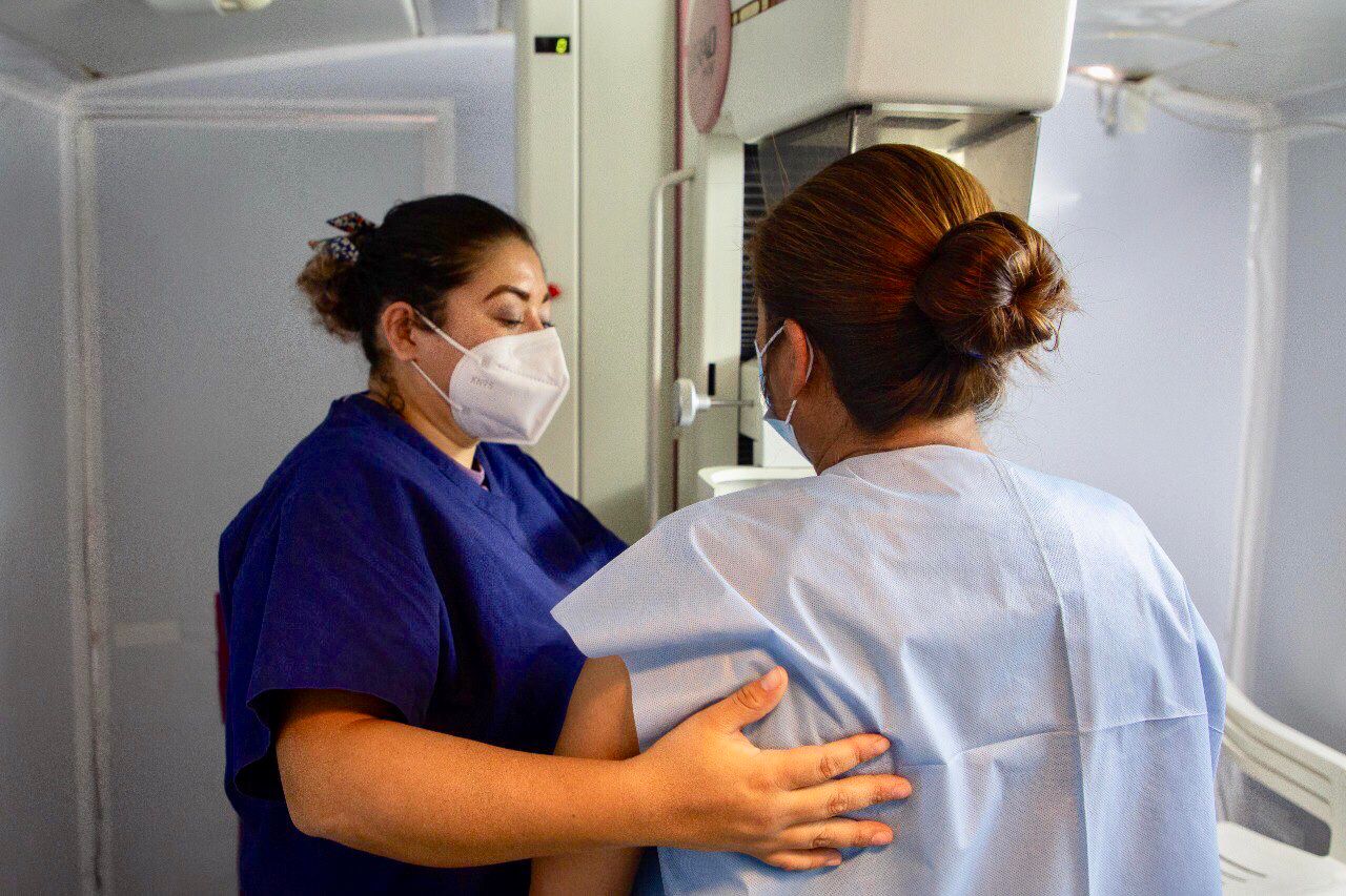 Por: Cortesía Más de dos mil poblanas han recibido de forma gratuita servicios de mastografía