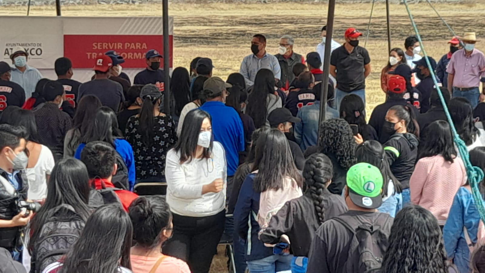 Por: Cortesía Gobierno de Atlixco arranca obra en favor del deporte y la educación