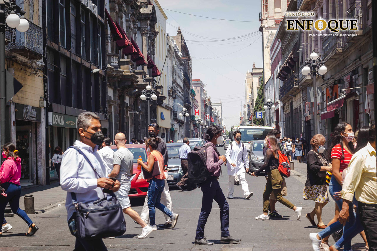 Puebla investiga tres casos sospechosos de la variante ómicron en el estado
