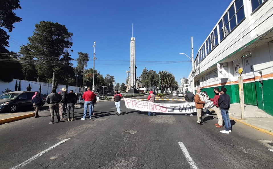 Por: Cortesía Empleados del Ayuntamiento de Toluca reanudan bloqueos por falta de pagos