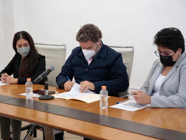 Por: Cortesía Signa SESIPINNA Puebla convenios con dos asociaciones a favor de la niñez y adolescencia